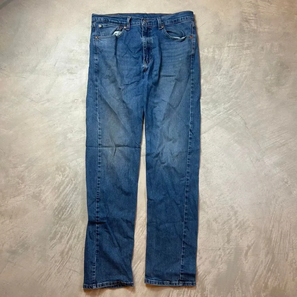 Levi-s Men's Blue and Navy Jeans